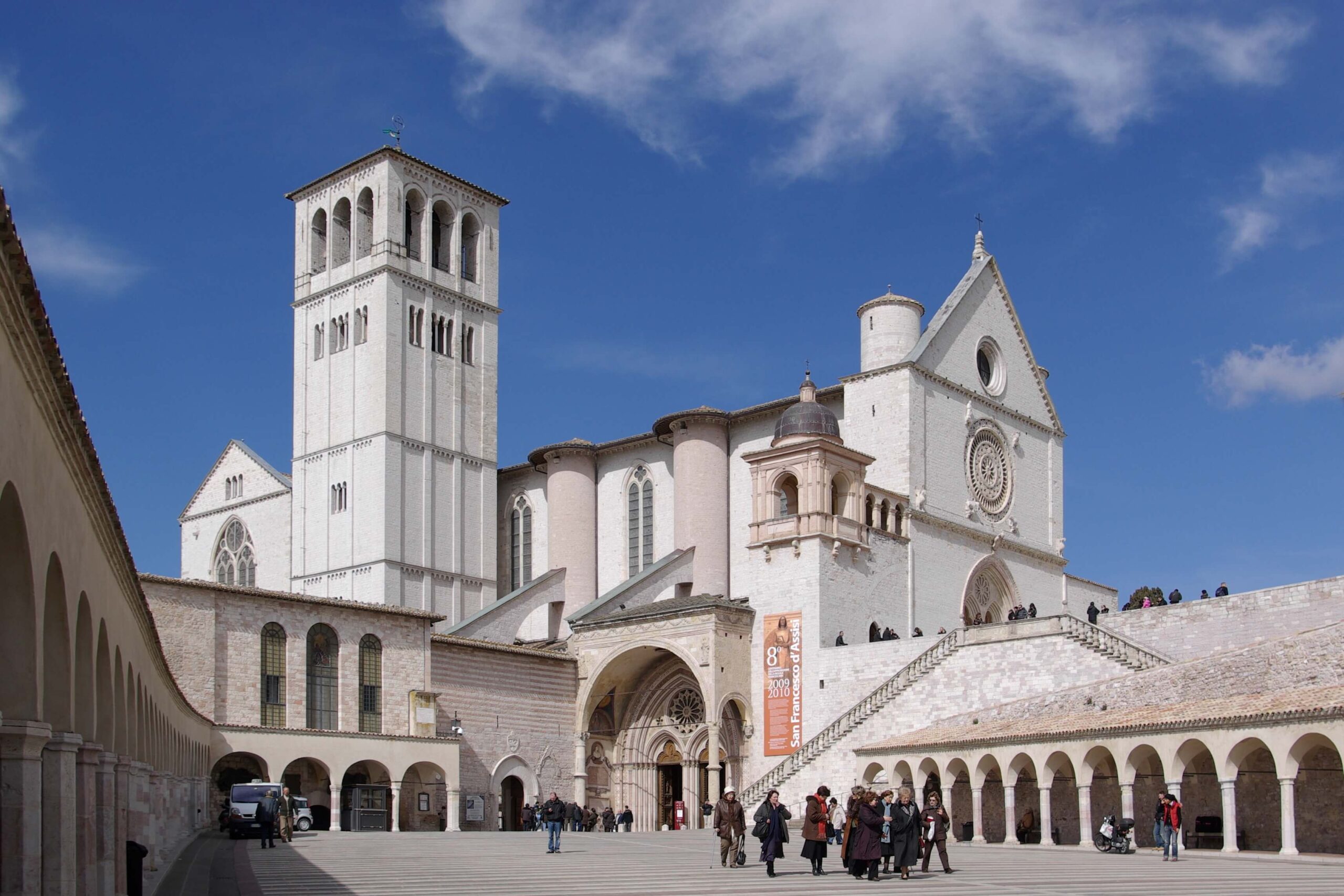 Assisi_San_Francesco_BW_2 (1)