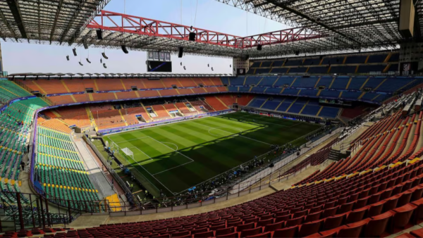 Milão: Tour Autoguiado pelo Estádio San Siro e Museu