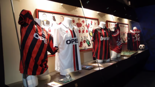 Milão: Tour Autoguiado pelo Estádio San Siro e Museu - Image 2